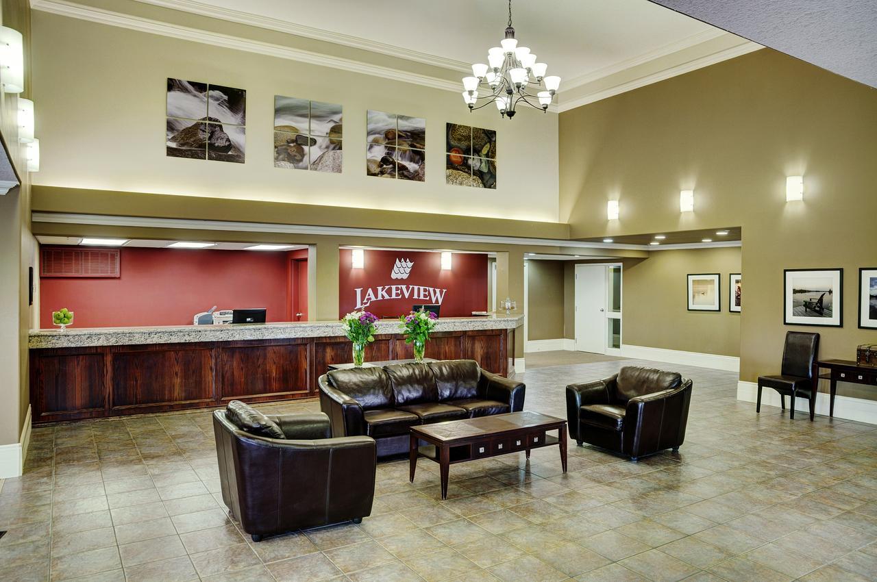 Lakeview Inns & Suites - Edson Airport West Экстерьер фото